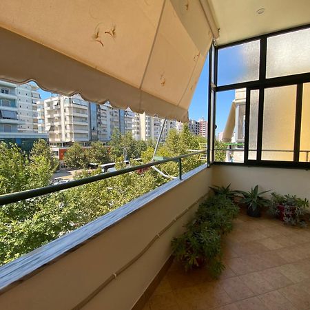 Rikardo Apartament Appartement Vlorë Buitenkant foto