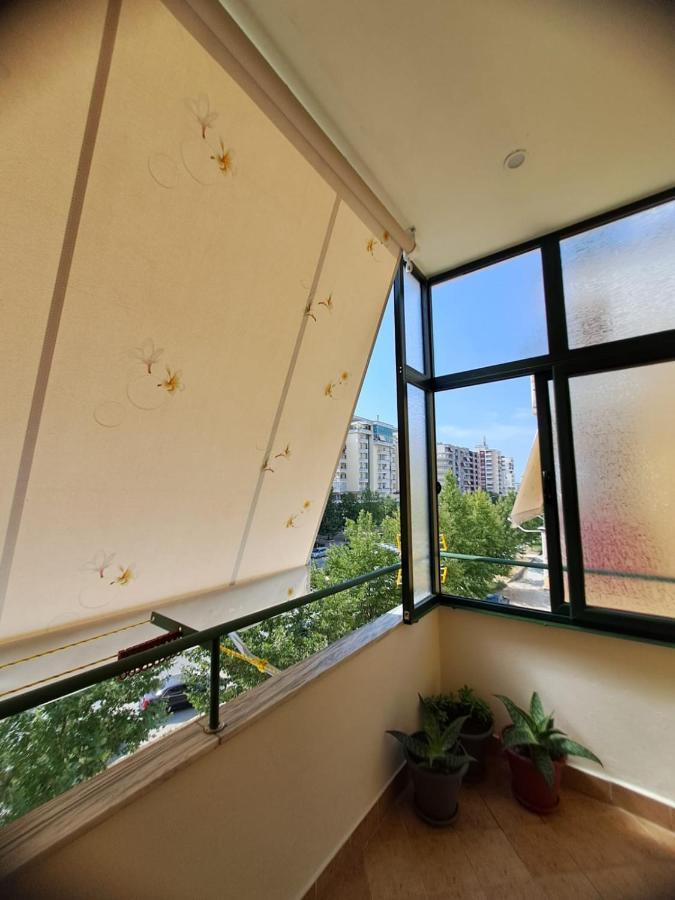Rikardo Apartament Appartement Vlorë Buitenkant foto